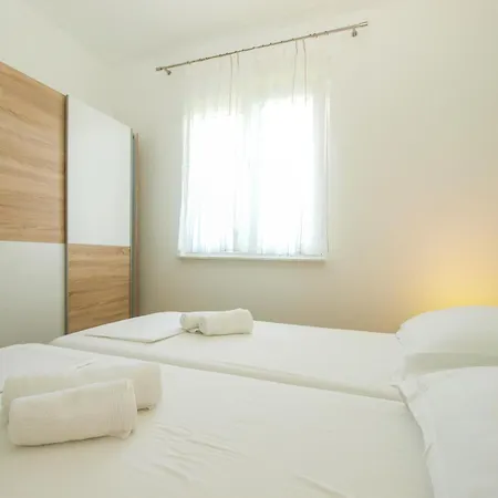 Pikula App2 Apartment *