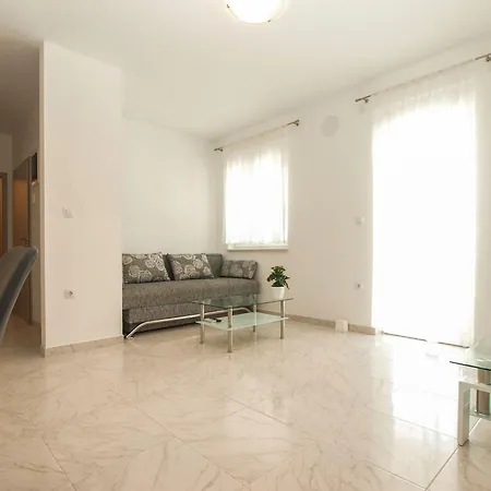Pikula App2 * Štinjan