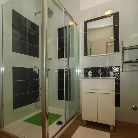 Apartment Pikula App2